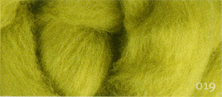 Carded Merino Wool Sliver - Bean Sprout