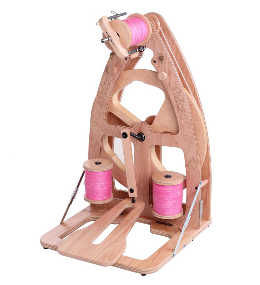 Ashford Joy 2 Spinning Wheel - Single Treadle with Carry Bag
